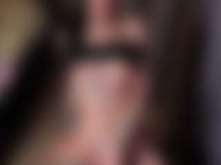 karinisse's Live Sex Cam Show