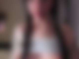 Live cam show with karinisse - Emo on madthumbs