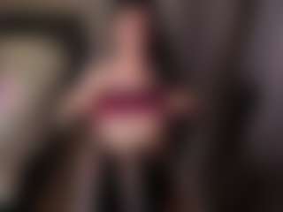 karinisse's Live Sex Cam Show