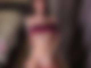 karinisse's Live Sex Cam Show