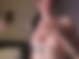 Live cam show with karinisse - Full Nudity on SpankPalCams
