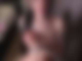 karinisse's Live Sex Cam Show