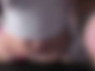 karinisse's Live Sex Cam Show
