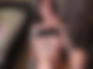 karinisse's Live Sex Cam Show
