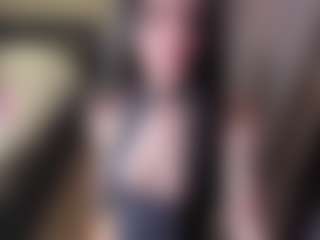 karinisse's Live Sex Cam Show
