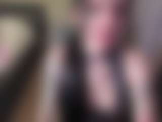karinisse's Live Sex Cam Show