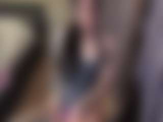 karinisse's Live Sex Cam Show