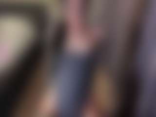 karinisse's Live Sex Cam Show