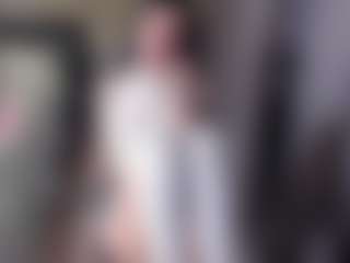 Live cam show with karinisse - Skinny on xxxlivecams.org
