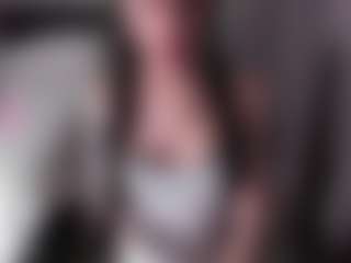 karinisse's Live Sex Cam Show