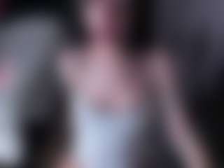 karinisse's Live Sex Cam Show