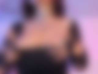 Mavis18's Live Sex Cam Show