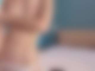 Live cam show with smart-eliz - Brown Hair Teen (18+) on https://playwithruby.com