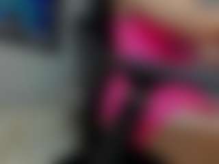 ZoeyValmont MILF webcam performer live streaming
