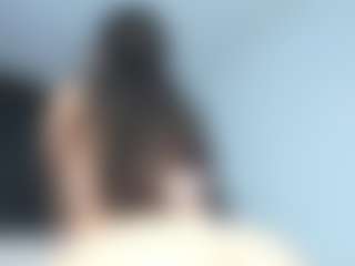 EmyLux's Live Sex Cam Show