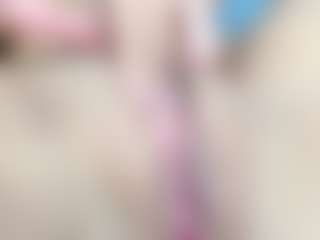 EmyLux's Live Sex Cam Show