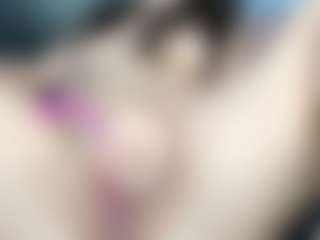 EmyLux's Live Sex Cam Show