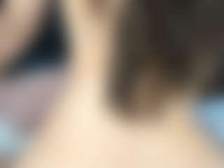 EmyLux's Live Sex Cam Show