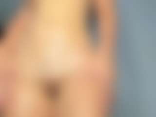 Live cam show with EmyLux - Pornstar Skinny on Camsoda