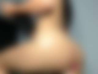 EmyLux's Live Sex Cam Show