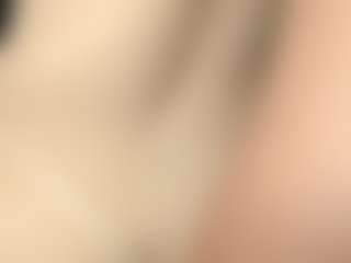 EmyLux's Live Sex Cam Show