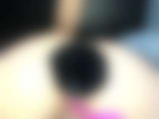 EmyLux's Live Sex Cam Show