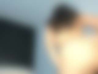 EmyLux's Live Sex Cam Show