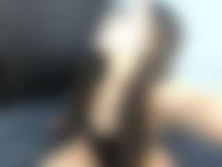 EmyLux's Live Sex Cam Show