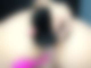 EmyLux's Live Sex Cam Show