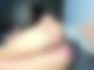 EmyLux's Live Sex Cam Show