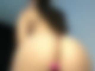 EmyLux's Live Sex Cam Show