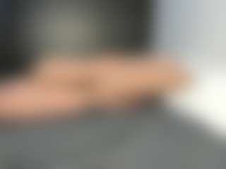 Live cam show with EmyLux - Fucking on Camsoda