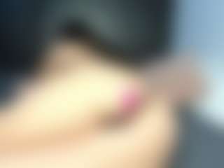 EmyLux's Live Sex Cam Show