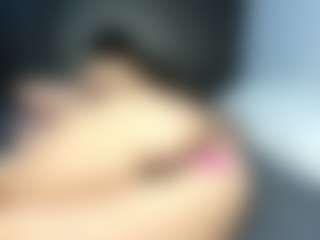 EmyLux's Live Sex Cam Show