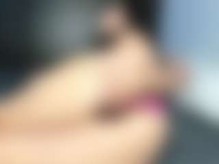 EmyLux's Live Sex Cam Show