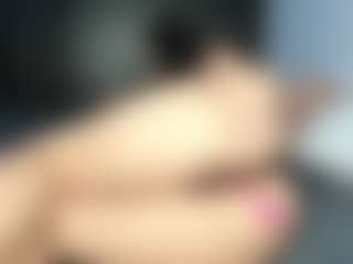EmyLux's Live Sex Cam Show