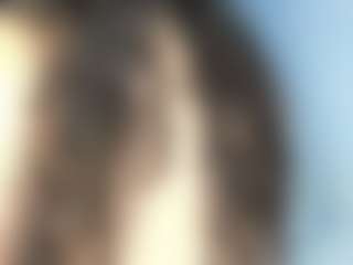 EmyLux's Live Sex Cam Show