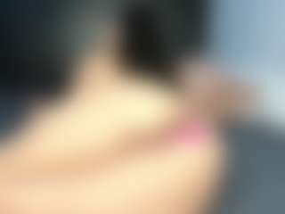 EmyLux's Live Sex Cam Show