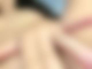 EmyLux's Live Sex Cam Show