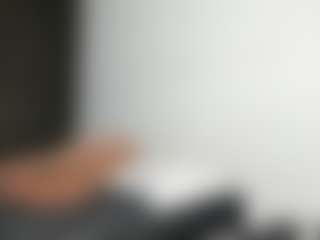 EmyLux's Live Sex Cam Show