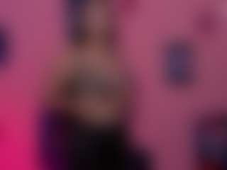 Live cam show with kamila-shine - Natural on Strip Flash - Live Sex Shows
