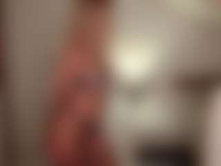 Live cam show with sheislilith - American Petite on CamwithHer