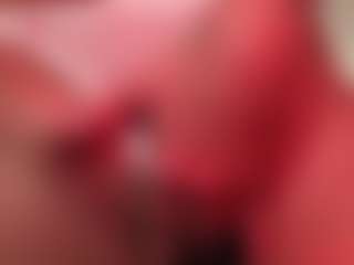Live cam show with sheislilith - Green Eyes on CamwithHer