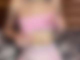 Live cam show with Ashley - BBW Middle Aged on TeamSkeetLive