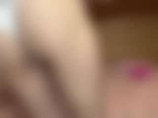 Live cam show with Ashley - Nipple Piercings on sexylive.show