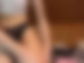 Live cam show with Ashley - Interactivetoy Mature on CamwithHer