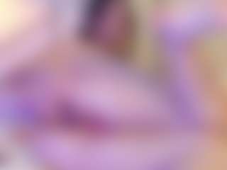 Live cam show with Chloe-Rem - New White on Camsoda | colombia