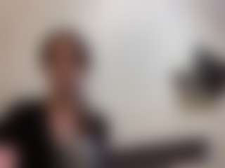 Lora's Live Sex Cam Show