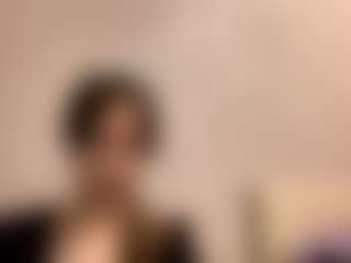 Lora's Live Sex Cam Show