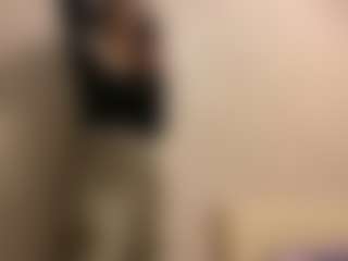 Lora's Live Sex Cam Show